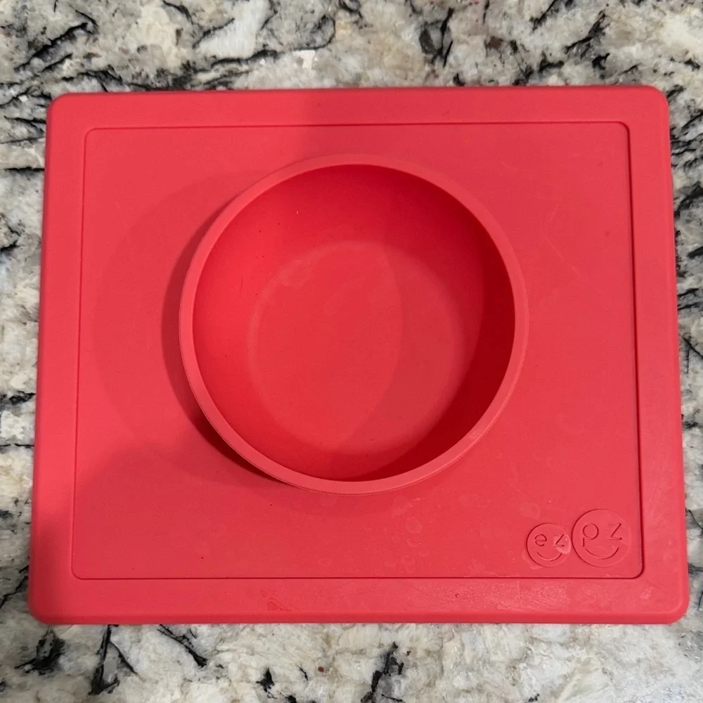 Red Silicone Baby Feeding Mat